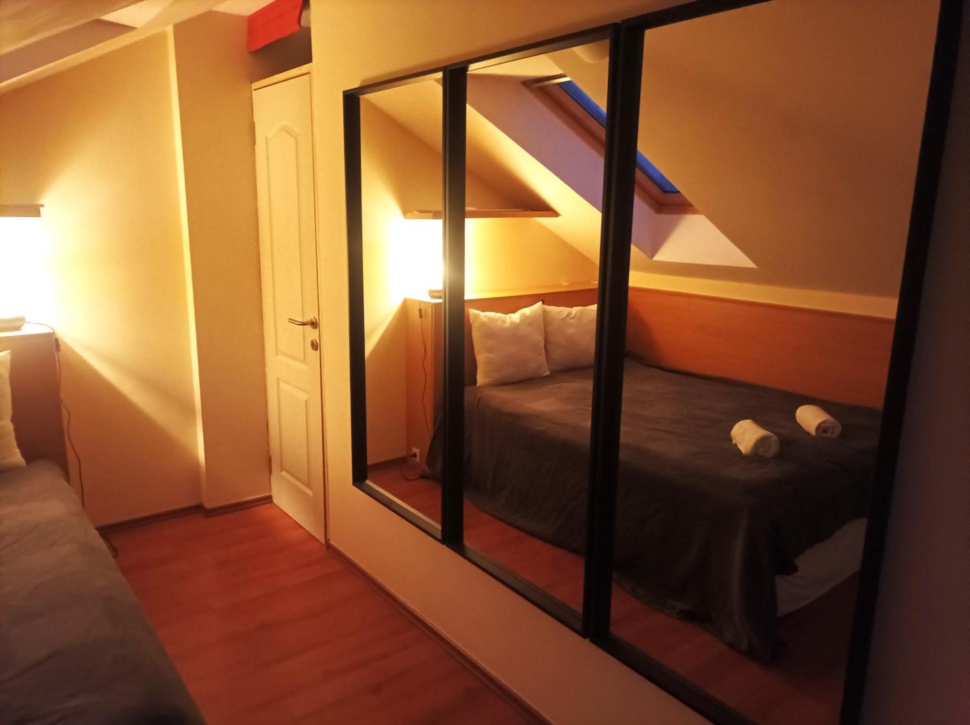 בודפשט Central Apartment At Nagymezo Street מראה חיצוני תמונה